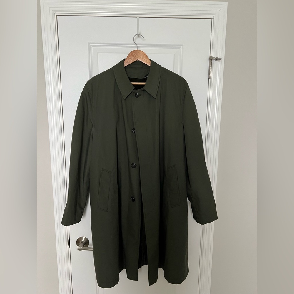 Men's Green Mac Overcoat size 44 Regular